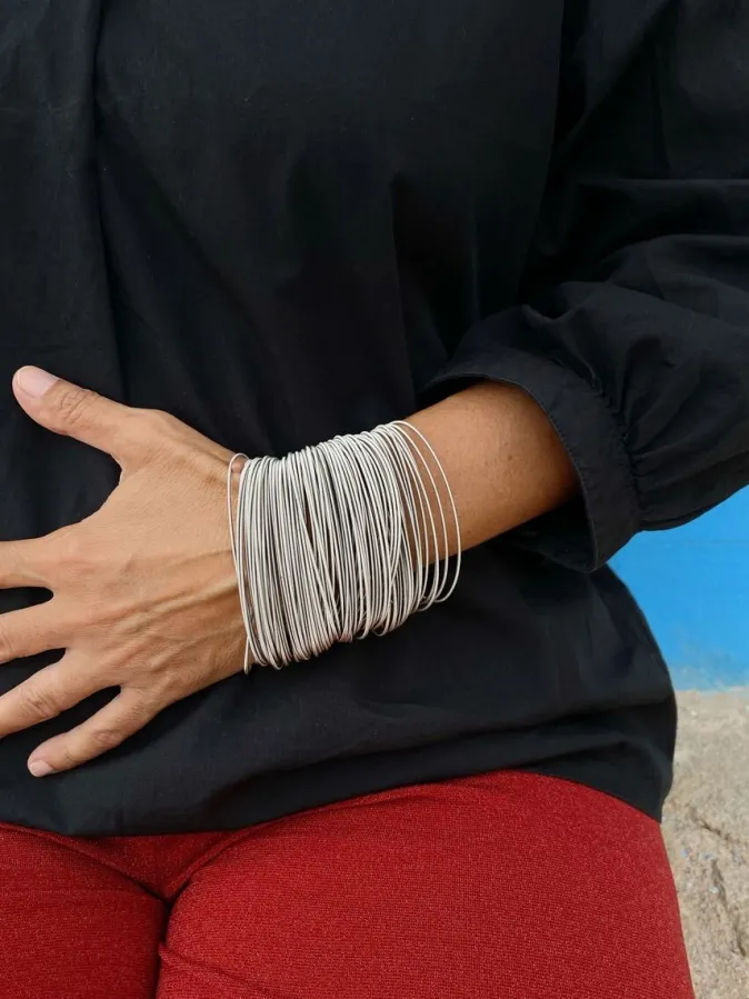 la molla »Armband 97« aus Edelstahlfedern