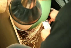 GÜDE Fleischgabel aus Olivenholz