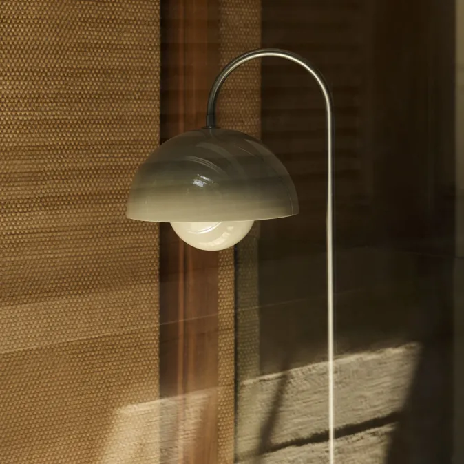 &Tradition A/S Flowerpot VP12