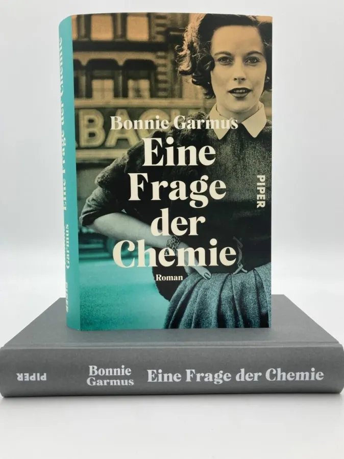 ZEIT Buchhandlung Garmus, Bonnie: Eine Frage der Chemie