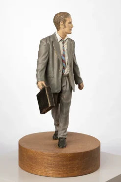 Christoph Pöggeler Handbemalte Bronze-Skulptur »Geschäftsmann«