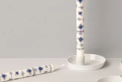 feinesweißes Kerzenhalter Porzellan