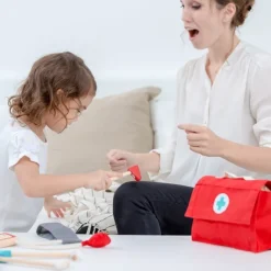 Kinder Plan Toys Kinder-Arzttasche