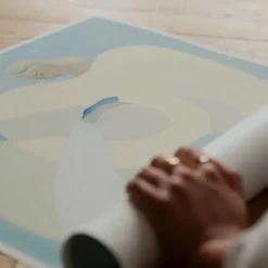 The Poster Club Lind, Sofia: »Hold You - Blue«