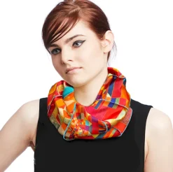 Ulrike Isensee DS Loopschal nach Paul Klees »Burg und Sonne«