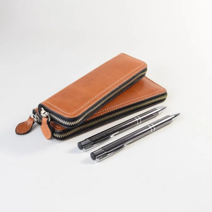 F. Hammann Stiftmäppchen aus Leder