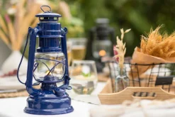 Feuerhand Sturmlaterne aus Stahl