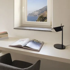 FLOS Tischleuchte »TAB«