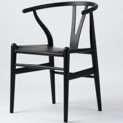 Carl Hansen ZEIT Sonderedition »CH24«, Wishbone Chair aus Buche und Leder
