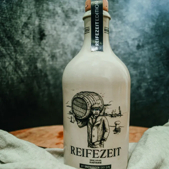 Knut Hansen Dry Gin ZEIT-Jubiläumsedition Gin »REIFEZEIT«