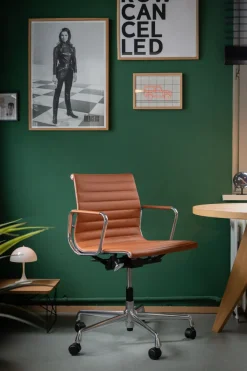 VITRA ZEIT-Sonderedition » Alu Chair EA 118«, poliert